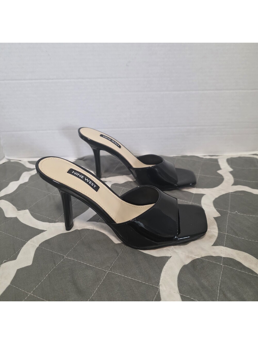 Nine West Disko Black Patent Dress Slide Sandals Mules Women's Sz 5 New - Picture 1 of 8